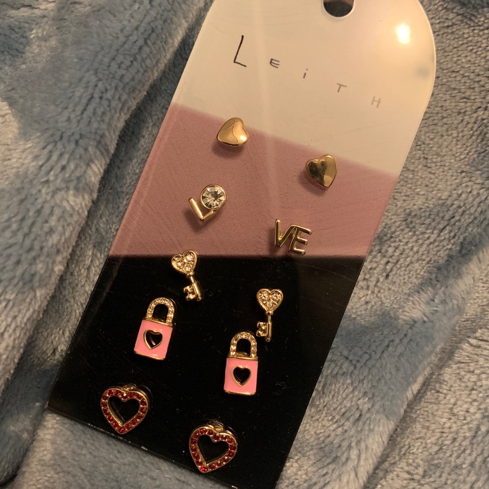 Leith Assorted 5-Pack Stud Earrings "Love Styles" set